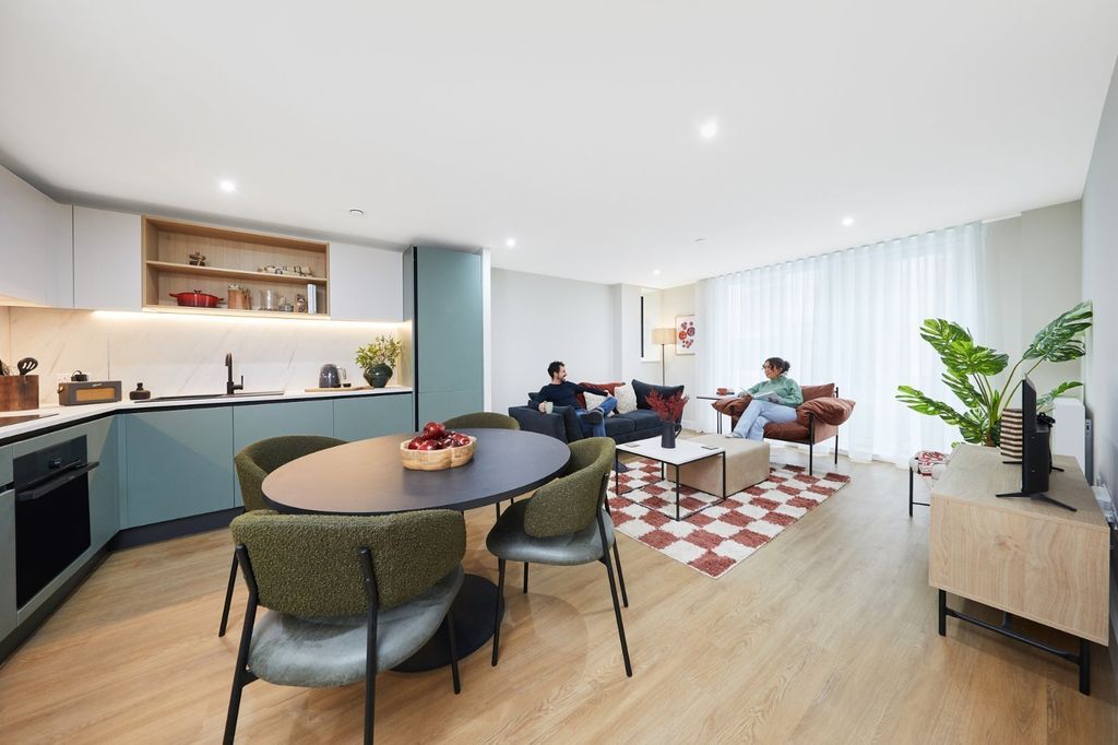 Property photo 1 of 19