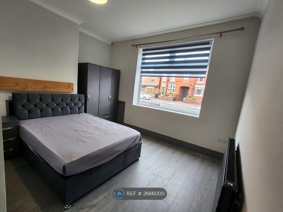 Property photo 3 of 8 Room 1