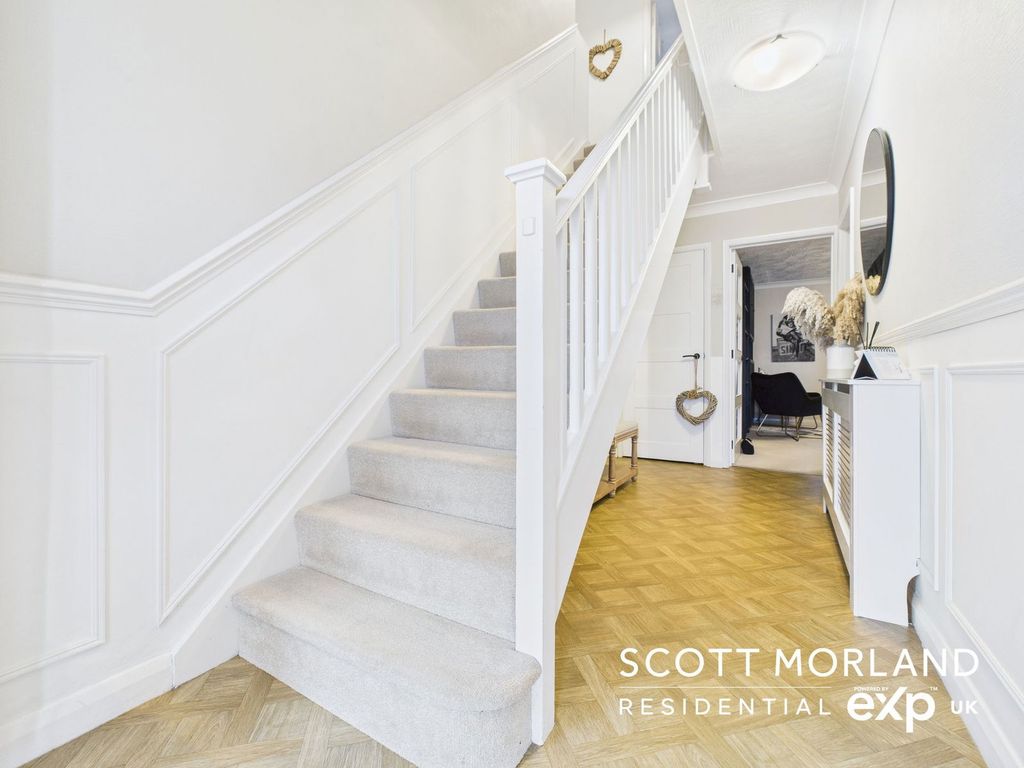 Property photo 3 of 26