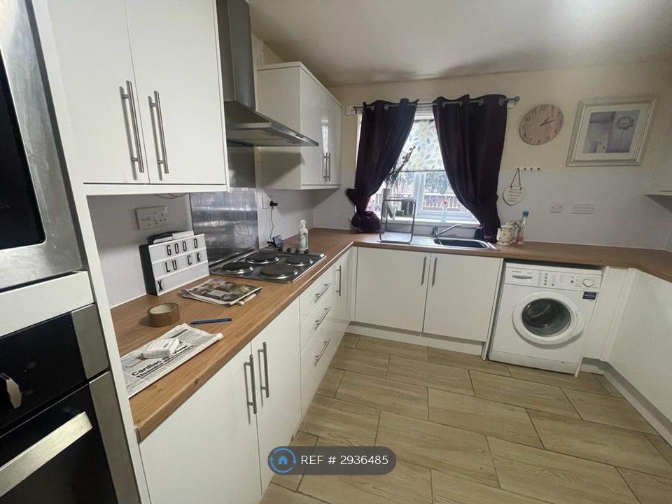 Property photo 2 of 4