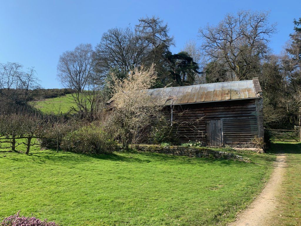 Property photo 3 of 19