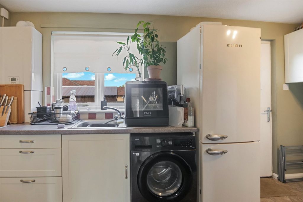 Additional image 6 of 2 bed end terrace house for saleFelton Place, Yoker, Glasgow G13