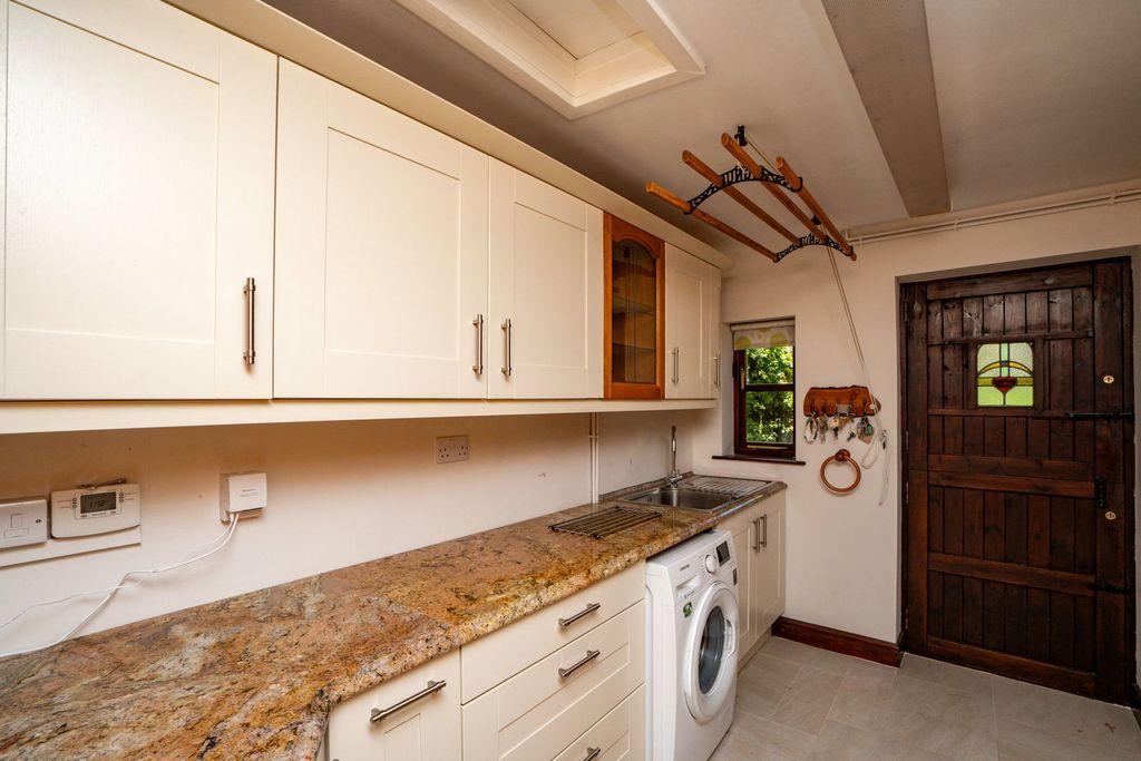 Additional image 9 of 4 bed detached house for saleBringsty Common, Bringsty, Worcester, Herefordshire WR6