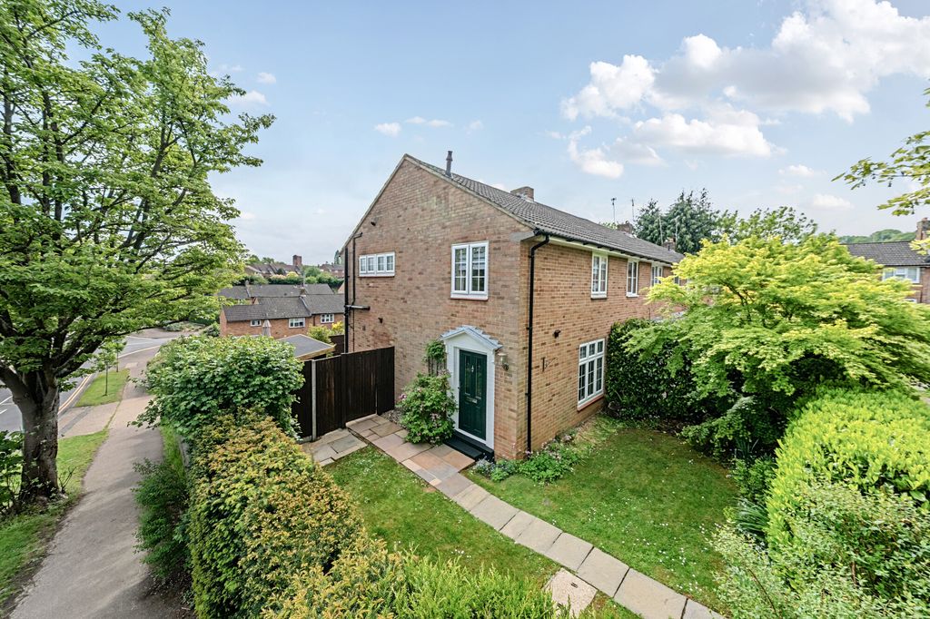 Property photo 1 of 18