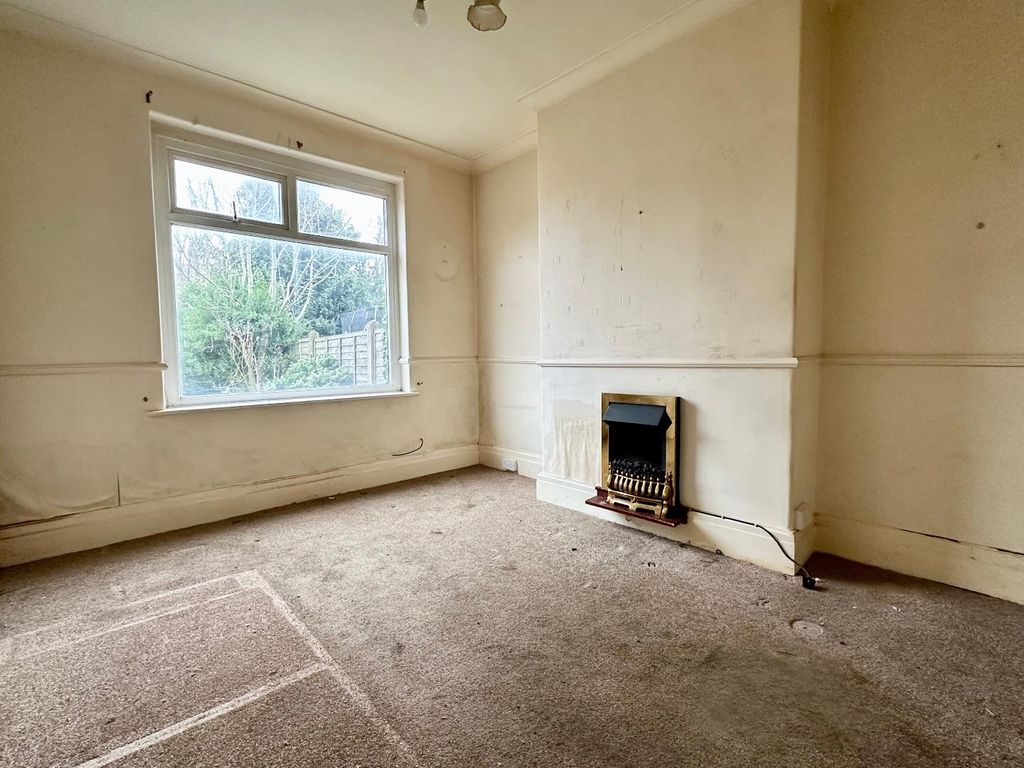 Property photo 3 of 9 Img_6940.Jpeg