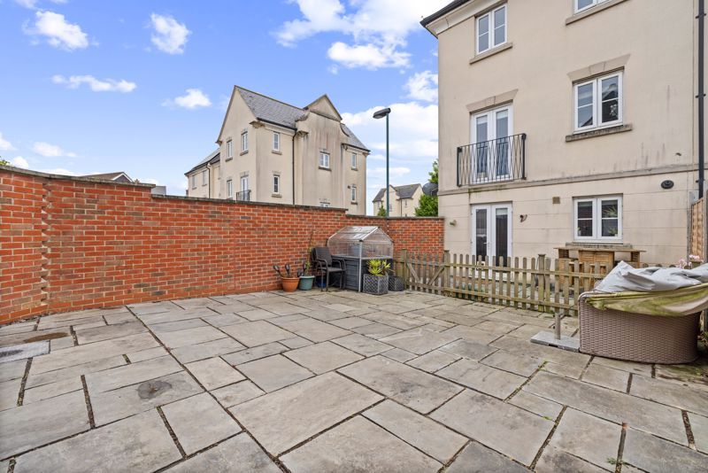 Property photo 2 of 16 Photo 14