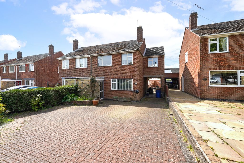 Property photo 1 of 17 Dsc09990 Copy