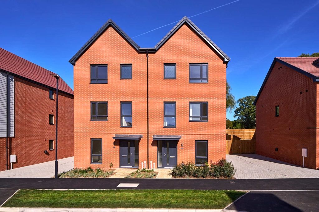 Property photo 1 of 11 The Brilbury At Harvest Hill