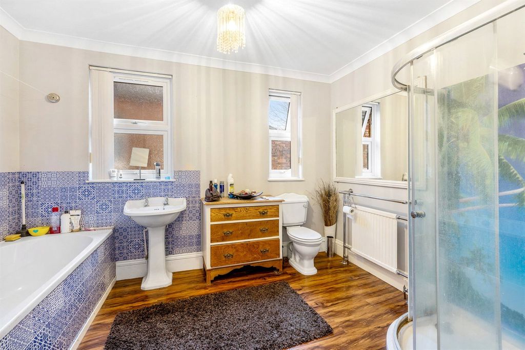 Property photo 2 of 17 Picture No. 02