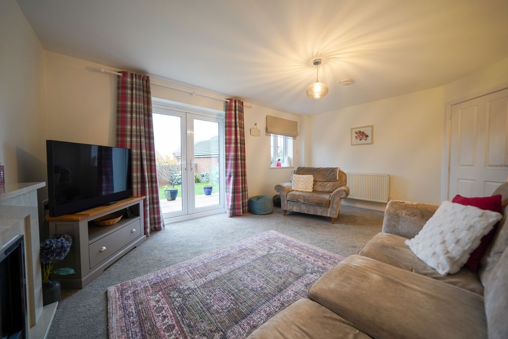 Property photo 3 of 28 Dsc05922.Jpg