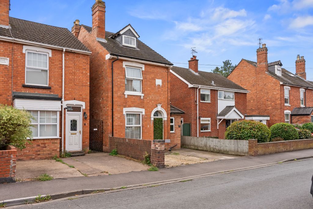 Property photo 1 of 27