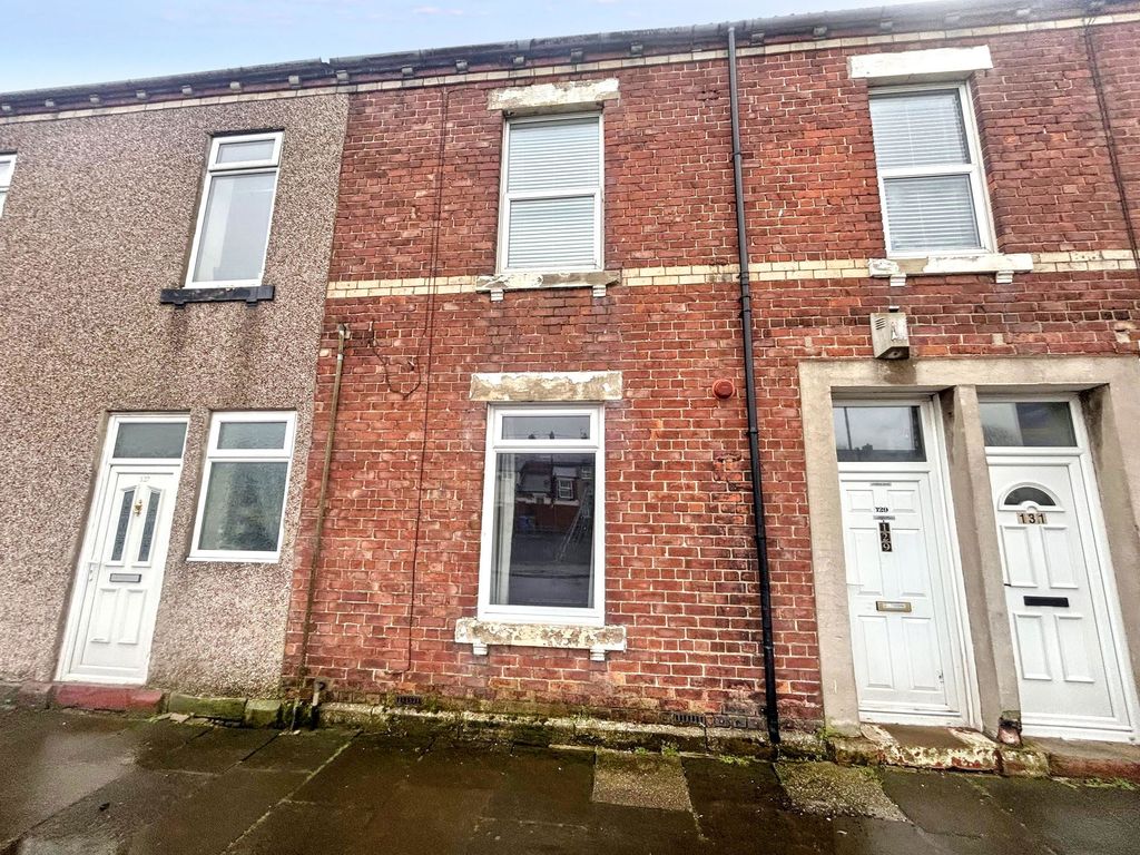 Property photo 1 of 6