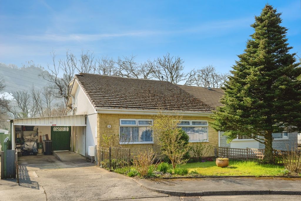 Property photo 1 of 17 Photo