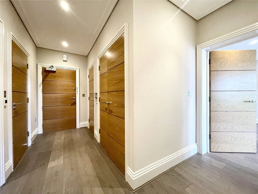 Property photo 2 of 15 Picture No. 03