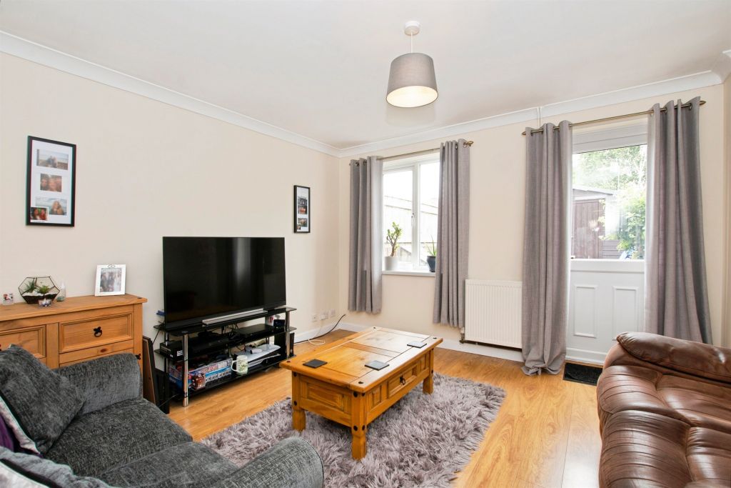 Property photo 2 of 16