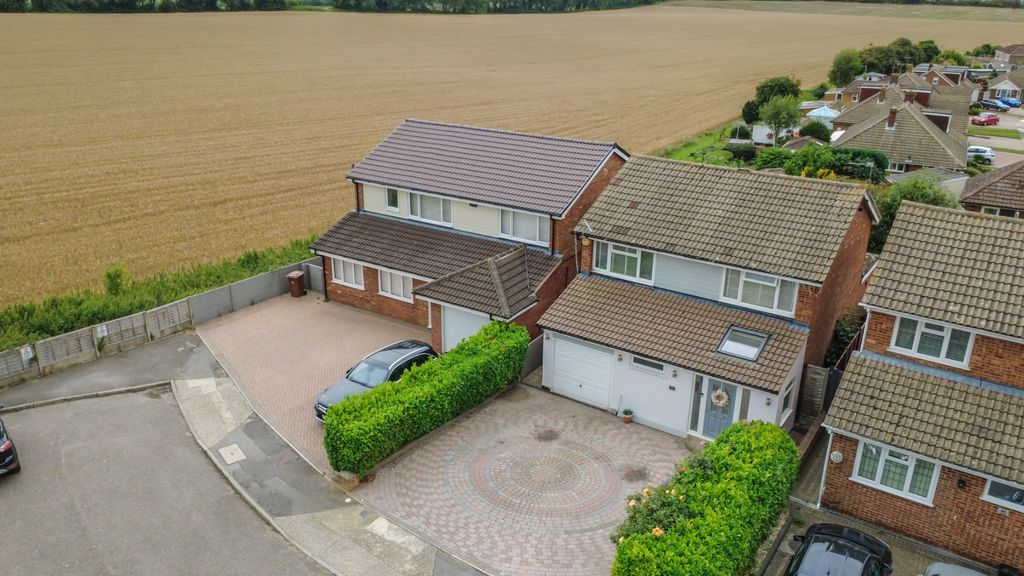 Property photo 1 of 25 4437400