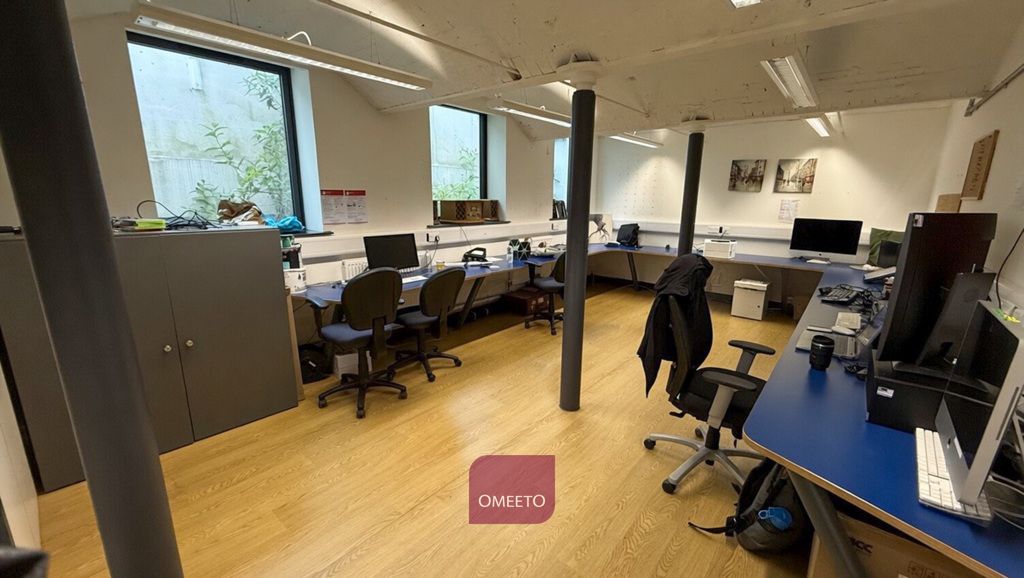 Property photo 1 of 2 Office To Rent