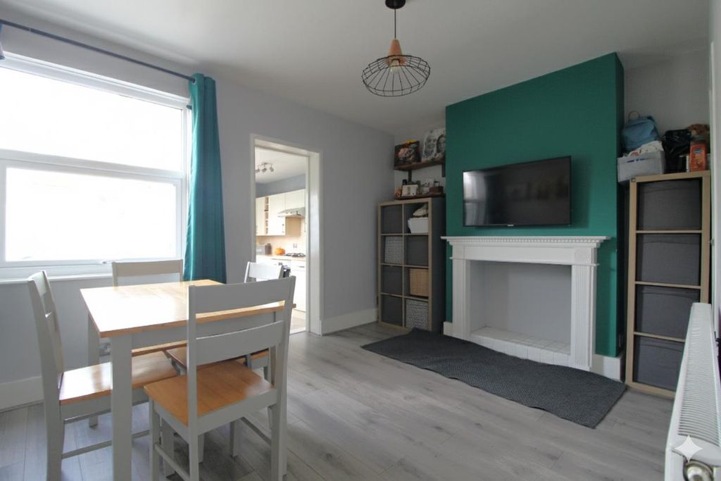 Property photo 3 of 11 Dining Room.Png