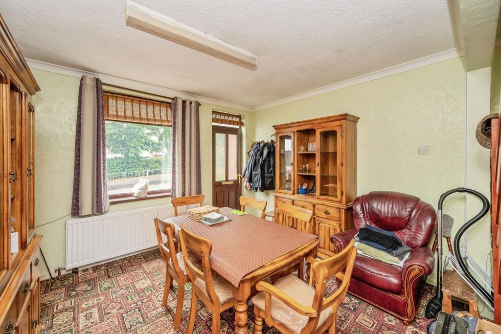Property photo 2 of 17 26Watlingstreet-12.Jpg