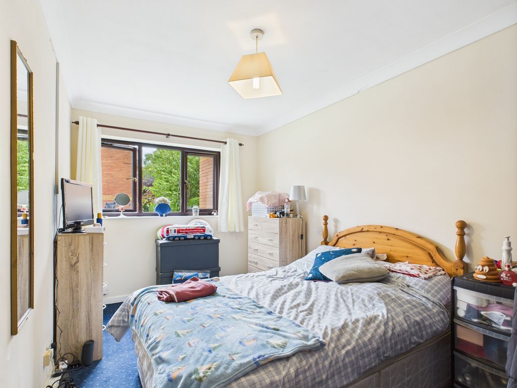 Property photo 3 of 8 Cam03582G0-Pr0120-Still005