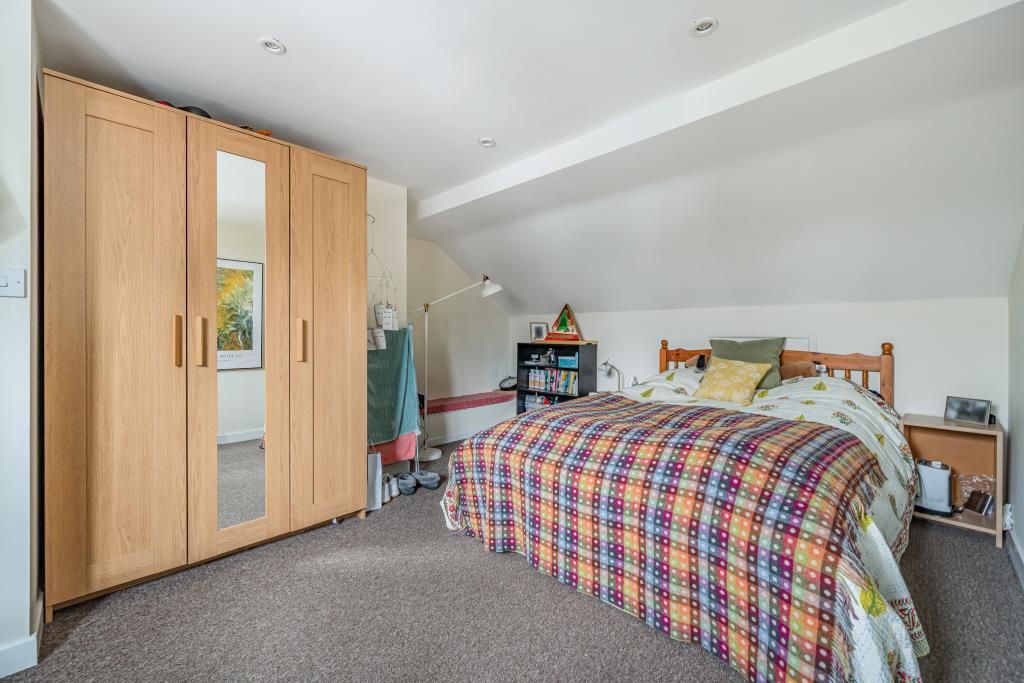 Property photo 3 of 10 Bedroom