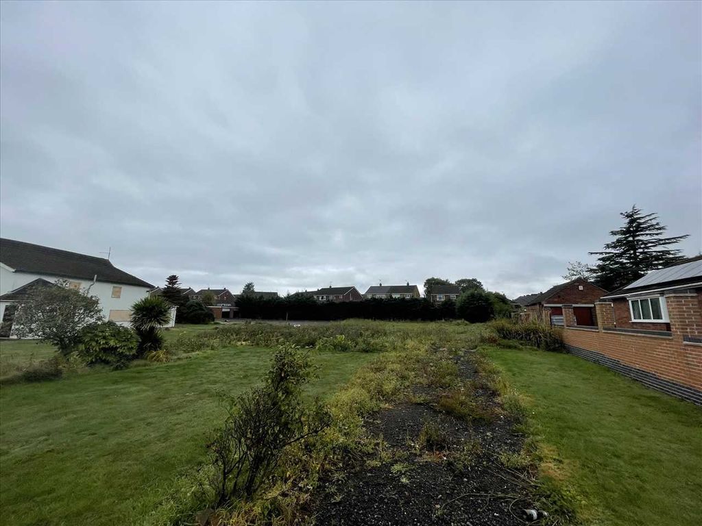 Property photo 3 of 5