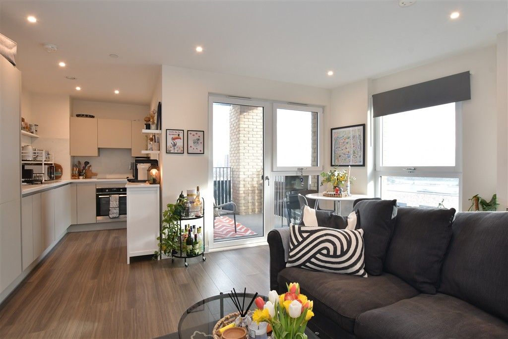 Property photo 2 of 16 Lounge/Kitchen /Dining Room