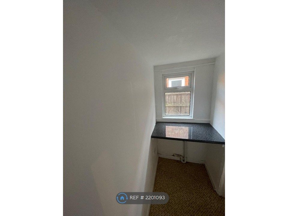 Property photo 3 of 20 Utility Space