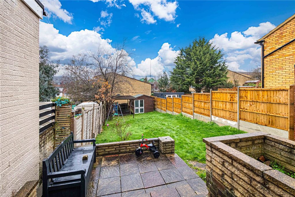 Property photo 2 of 18 Picture No. 20