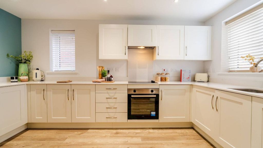 Property photo 3 of 8