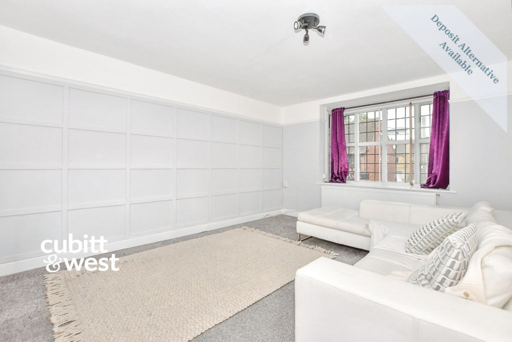 Property photo 2 of 10 1Ca6033F-901Hiaa6