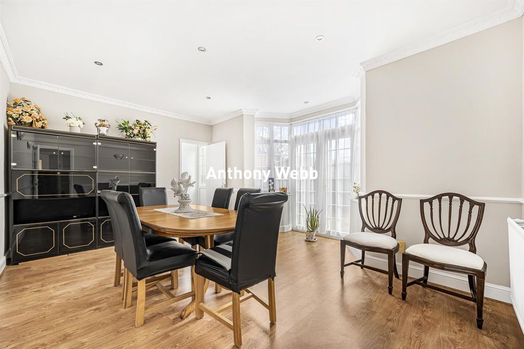 Additional image 6 of 7 bed detached house for saleChalkwell Park Avenue, Enfield EN1