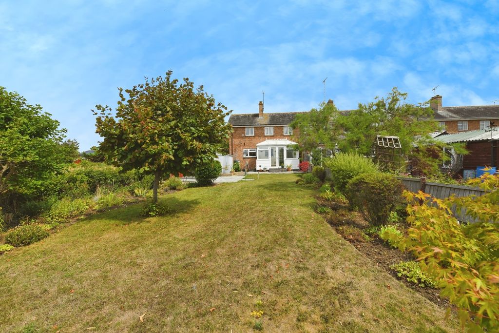 Property photo 2 of 16 Photo