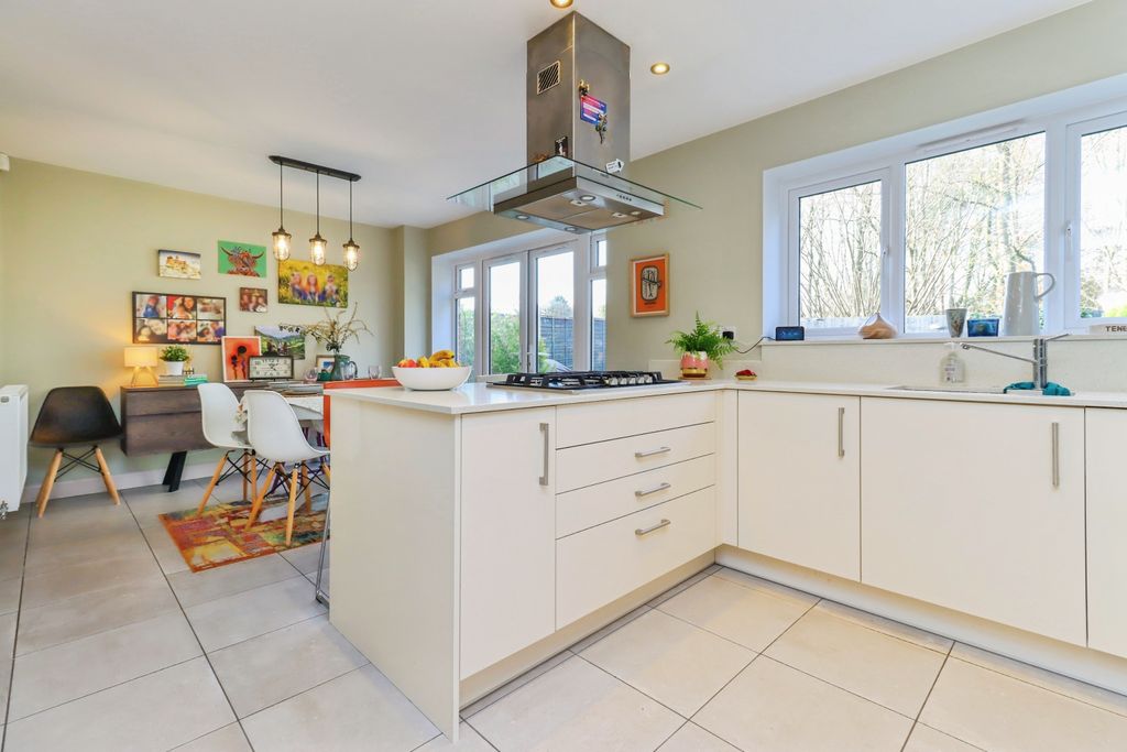 Property photo 2 of 20 Img_0013