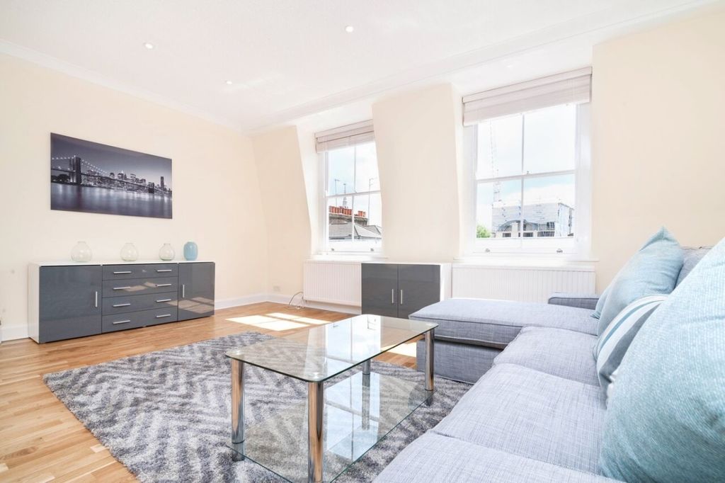 Property photo 2 of 6 Almeida Street