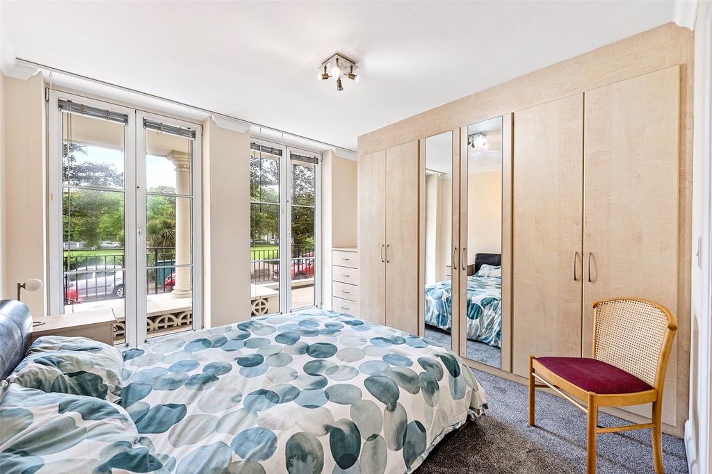 Additional image 13 of 2 bed flat to rentSteyne Gardens, Worthing, West Sussex BN11