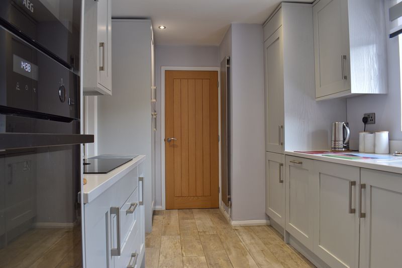 Property photo 3 of 15 Kitchen