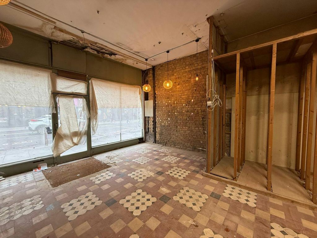 Property photo 3 of 16 124Snhs 18.Jpg