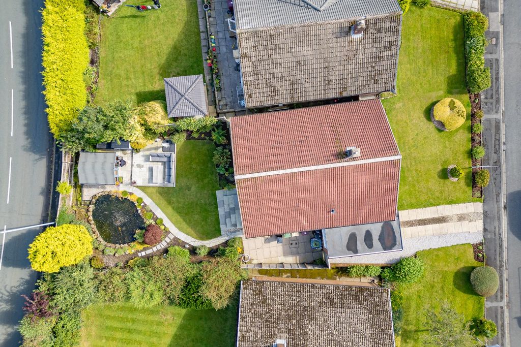 Property photo 2 of 31 3540409