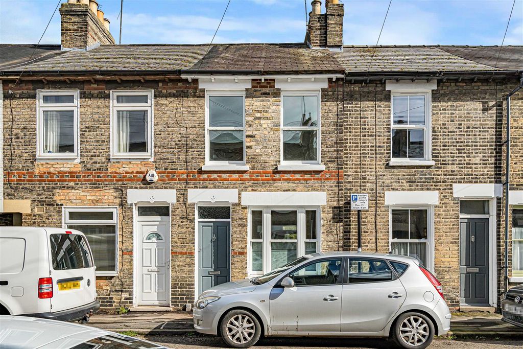 Property photo 3 of 19 3_77121.Jpg