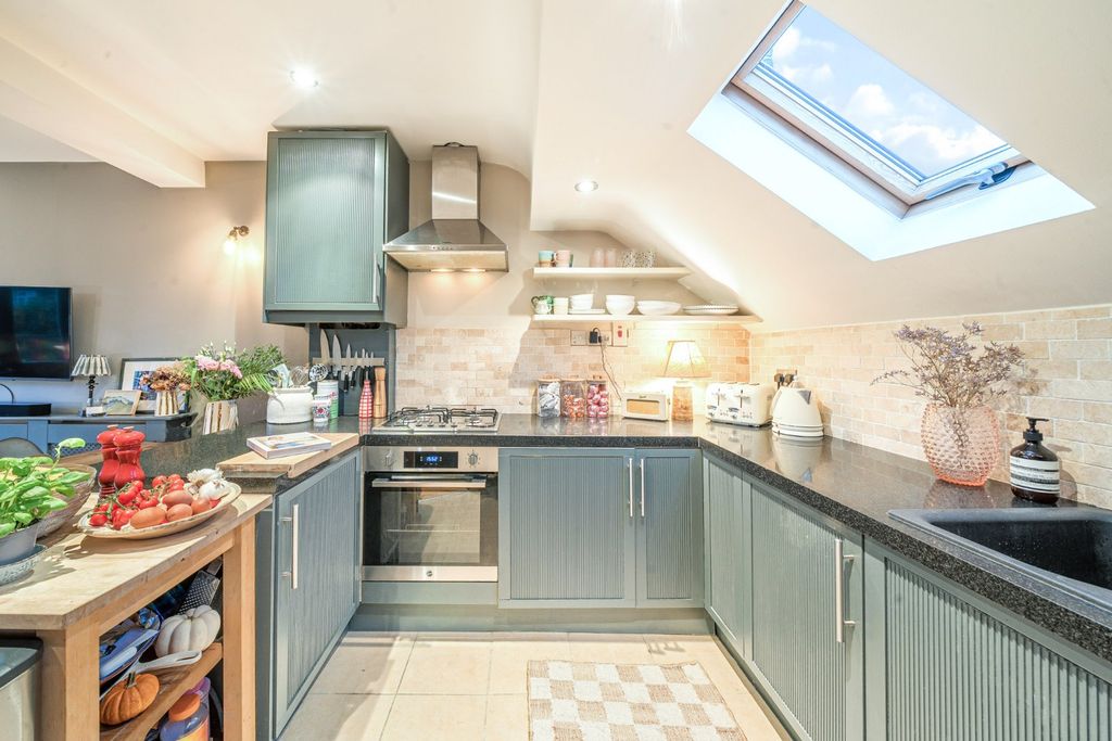 Property photo 2 of 18 Picture No. 07