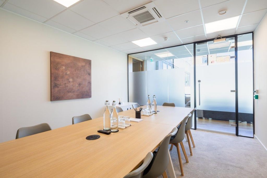 Property photo 2 of 16