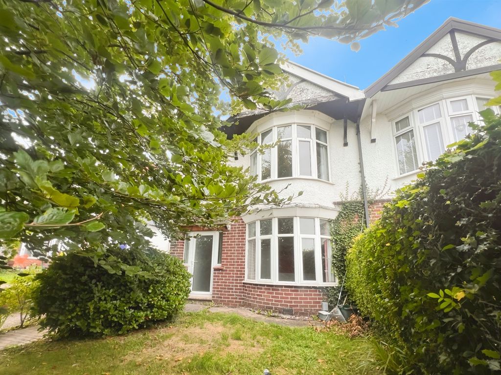 Property photo 1 of 20