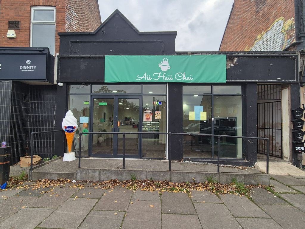 Property photo 1 of 7 Front