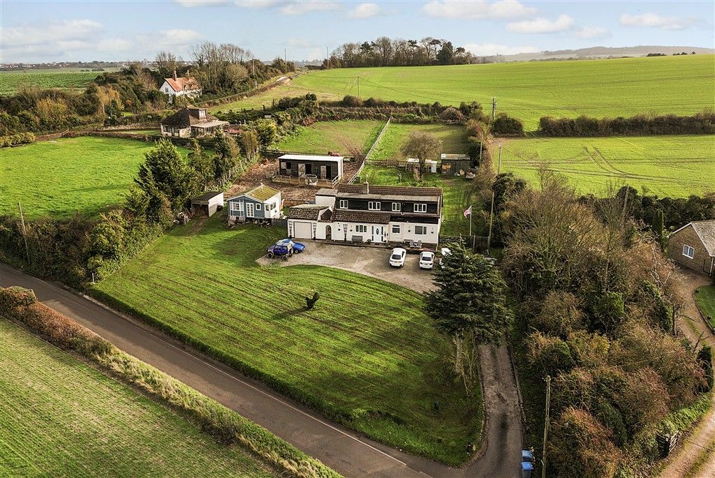 Property photo 2 of 21 Front Elevation