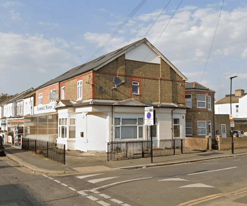 Property photo 1 of 1 2 Bed House To Rent