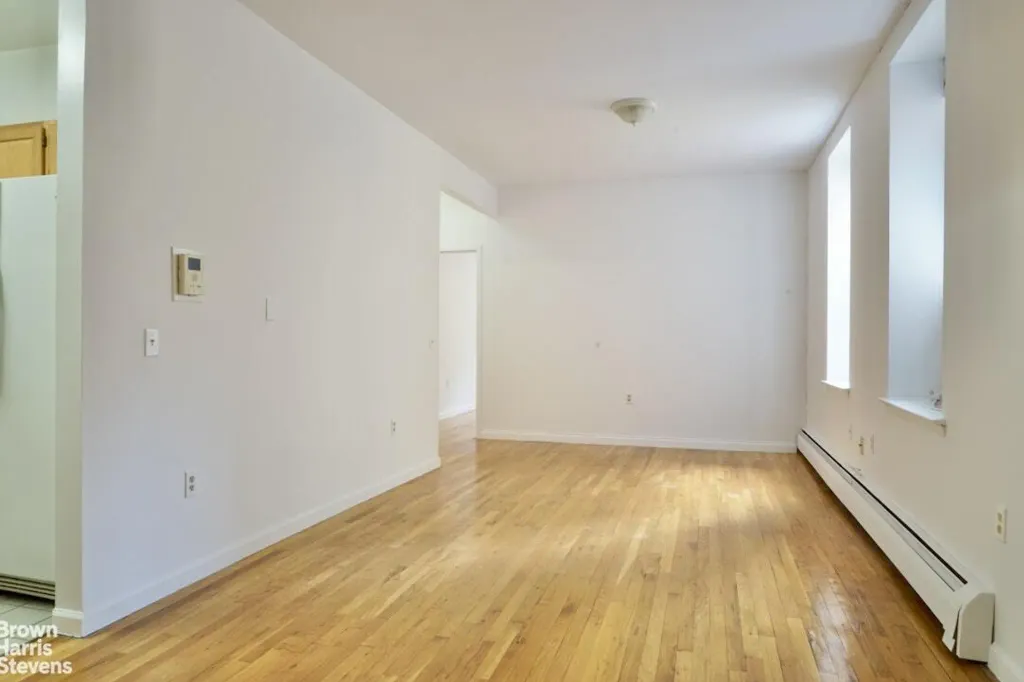 Property photo 3 of 10 <Alttext/>
