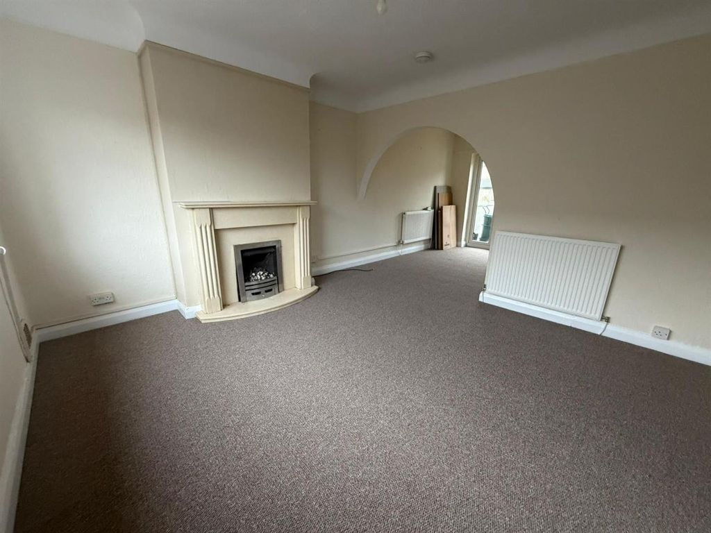 Property photo 2 of 13 1.Jpeg