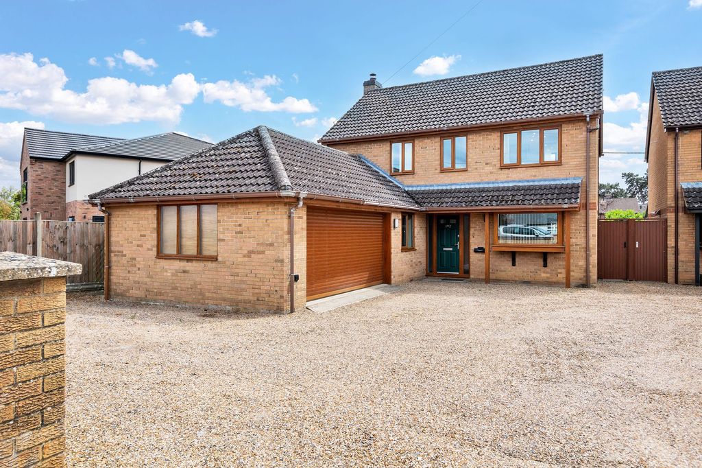 Property photo 1 of 19