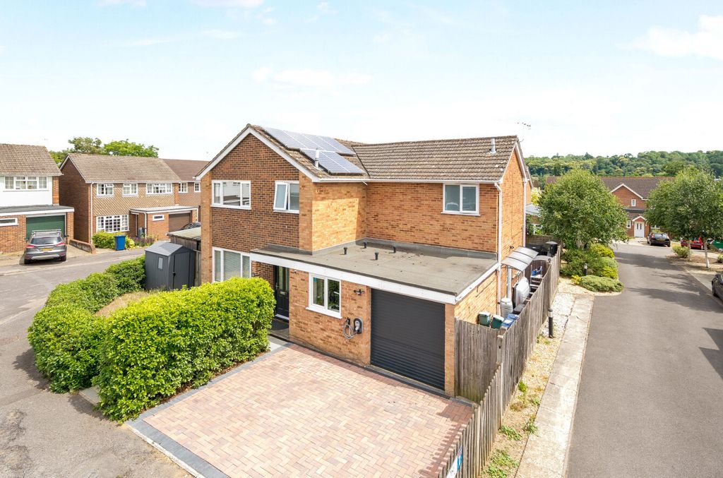 Property photo 1 of 25 1313556-1-685c3c3...